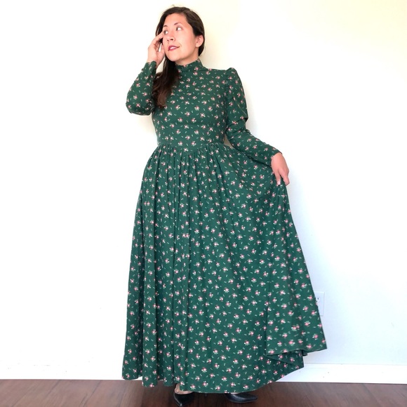 Vintage Cottagecore Floral Green Dress - Picture 5 of 6